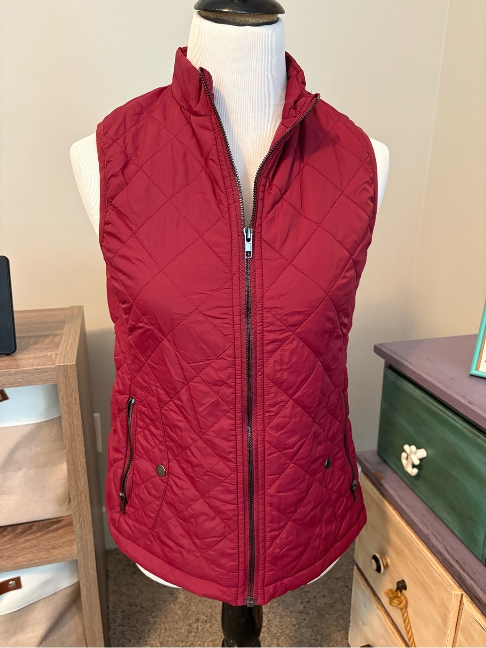 Allegra K Quilted Wine-Red Zip Front Vest